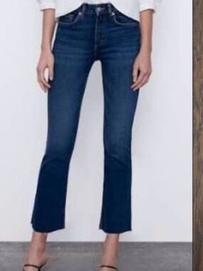 Zara Dark Blue Crop Jeans -Size 12